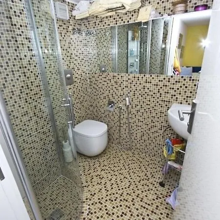 Casa vacanze Loft In Tragara, Minima Caprese