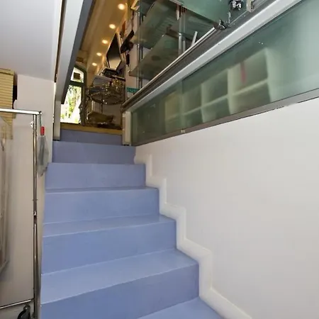 Casa vacanze Loft In Tragara, Minima Caprese Capri